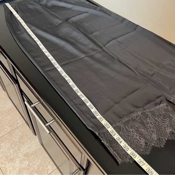 Victoria’s Secret grey lacy satin lounge pants, lightweight, highwaist, size S - Picture 11 of 14